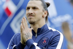 九游游戏在线玩-球队在关键战中依靠替补火力实现逆转，球队替补什么心态